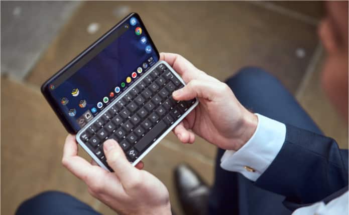 wuvzu7i7k7lg9lla6mcd Astro Slide 5G goes official with a full QWERTY keypad, the world’s first 5G handset to have it