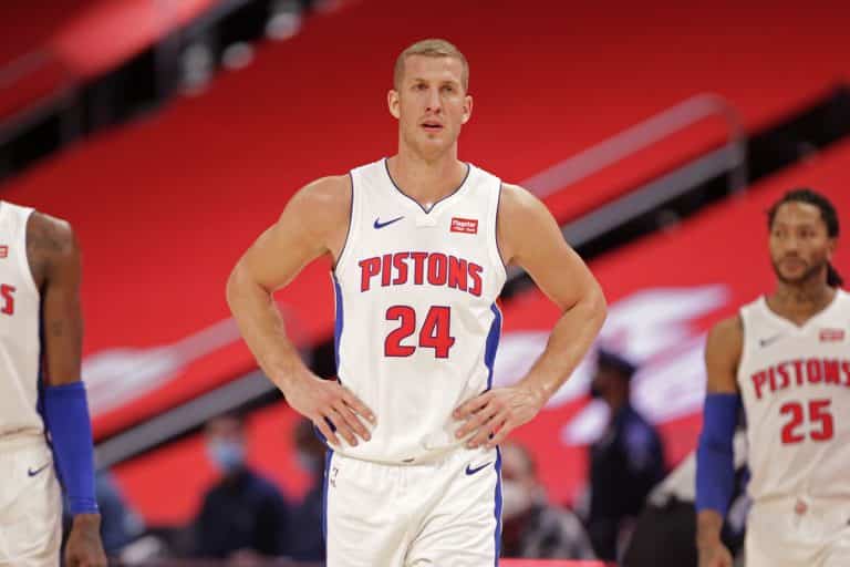Pistons’ Mason Plumlee becomes the oldest player to score triple-double