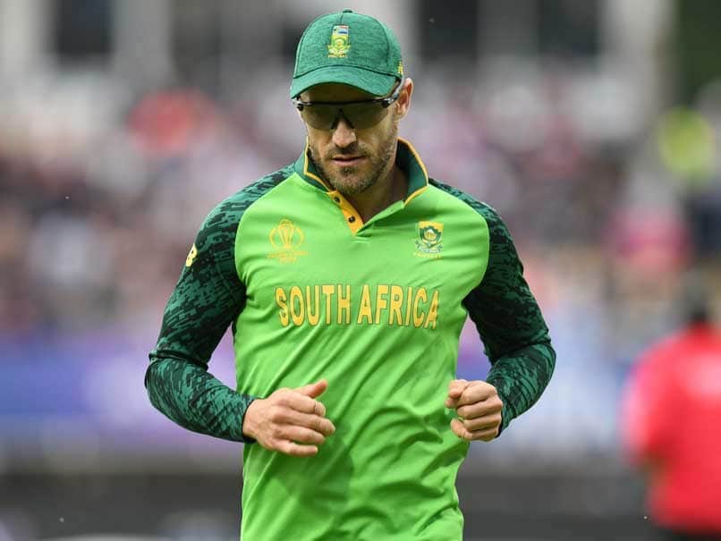 OFFICIAL: Faf du Plessis announces retirement from Test cricket