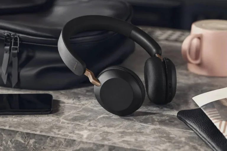 Here are the deals on Jabra headsets for Valentine's Day_TechnoSports.co.in