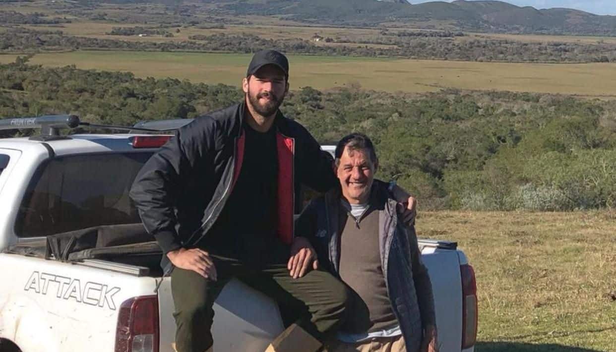 Alisson Becker’s father dies after drowning in a dam in Brazil