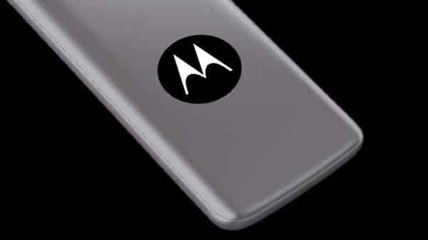 Motorola Athena (Defy) and Ibiza surfaced on several certification sites