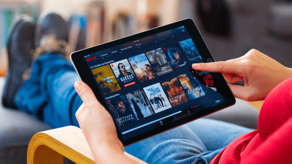 n3 Netflix has launched a new Automatic Downloads feature