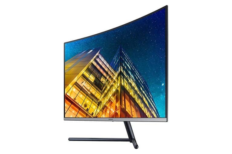Samsung unveils its 32-inch curved monitor in Vietnam with an insane refresh rate
