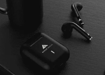 Boult Z1 True Wireless Earphone - 1_TechnoSports.co.in