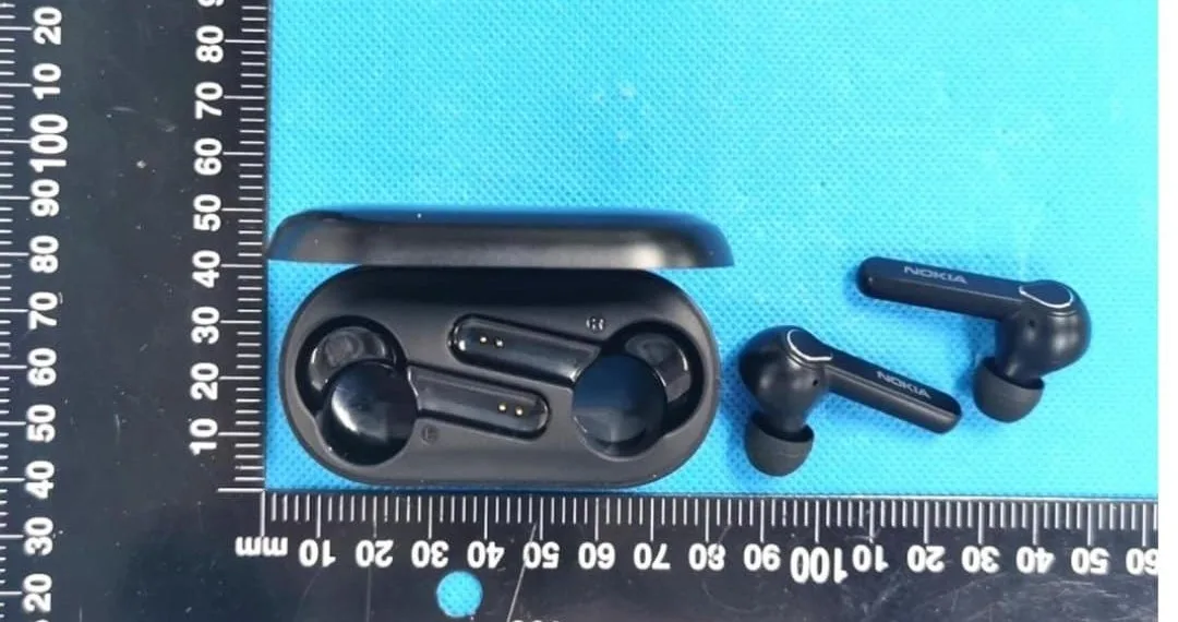 Live Images and User Manual of Nokia Lite Earbuds have Spotted on FCC before the Launch