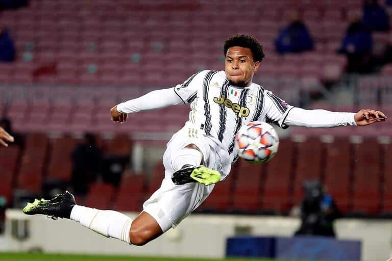 McKennie but hes saucy Weston McKennie is now a permanent Juventus player