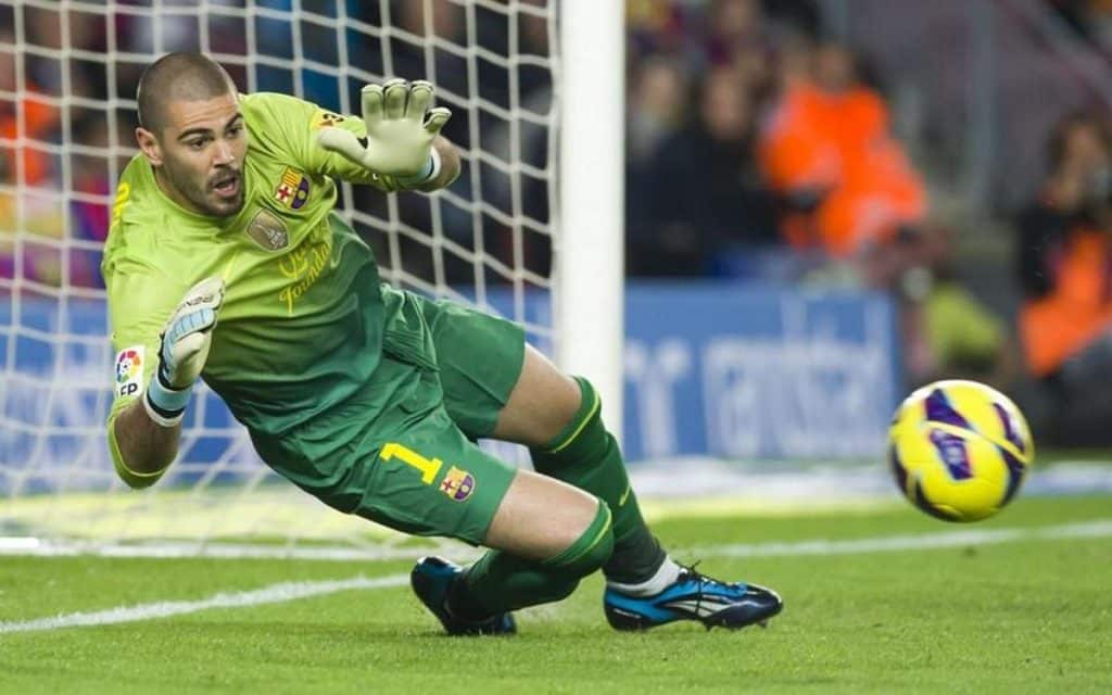 Victor Valdes Top 10 football players with most matches in Barcelona history
