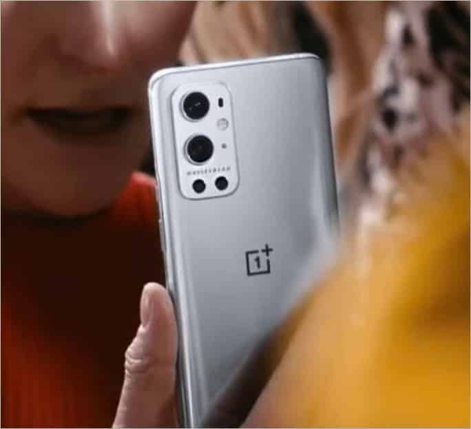 ezgif 1 cfea7afb2752 OnePlus 9 and 9 Pro official video and renders leaked ahead of March 23 launch