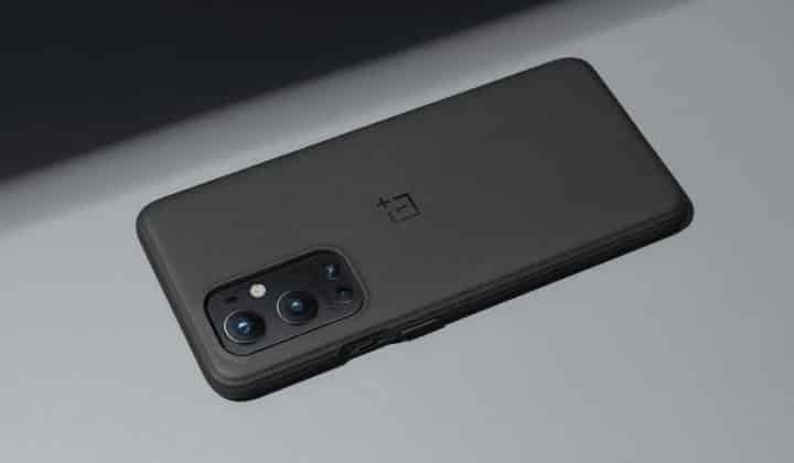 ezgif 4 e99ce1bea0e3 1 OnePlus launched its Warp Charge 50 Wireless Charger, Gaming Triggers, and Phone Cases with the OnePlus 9 series