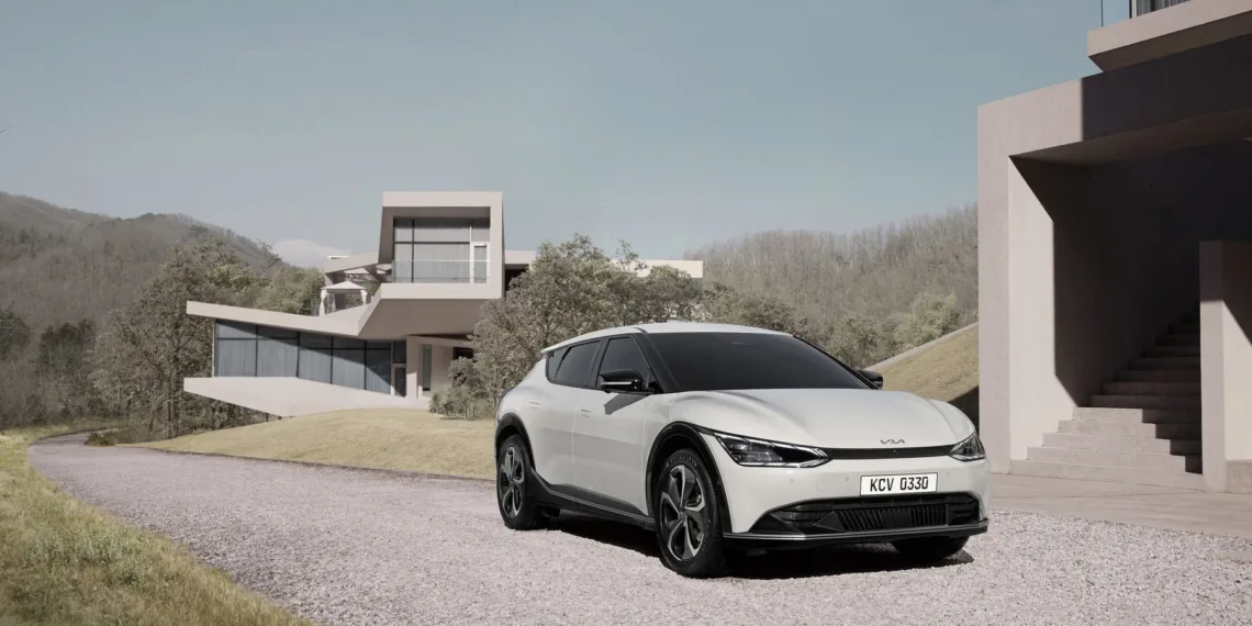 Kia Motor's EV6 Electric Crossover debuts with over 500km of Range