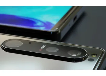 Sony Xperia 1 III and 10 III design renders revealed along with cases by case maker Olixar