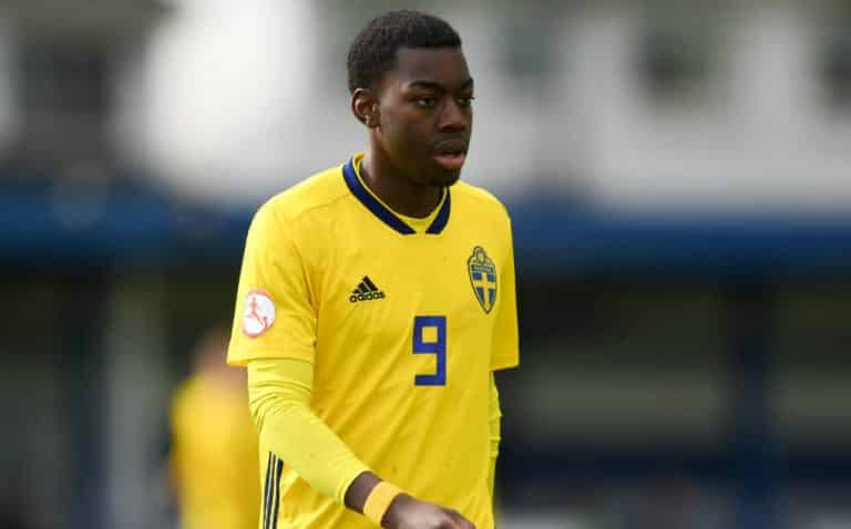 Anthony Elanga in talks with Borussia Dortmund over loan move