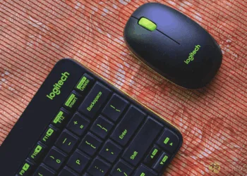 Logitech MK240 Wireless Nano Keyboard and Mouse Review: Small Packet, Big Bang