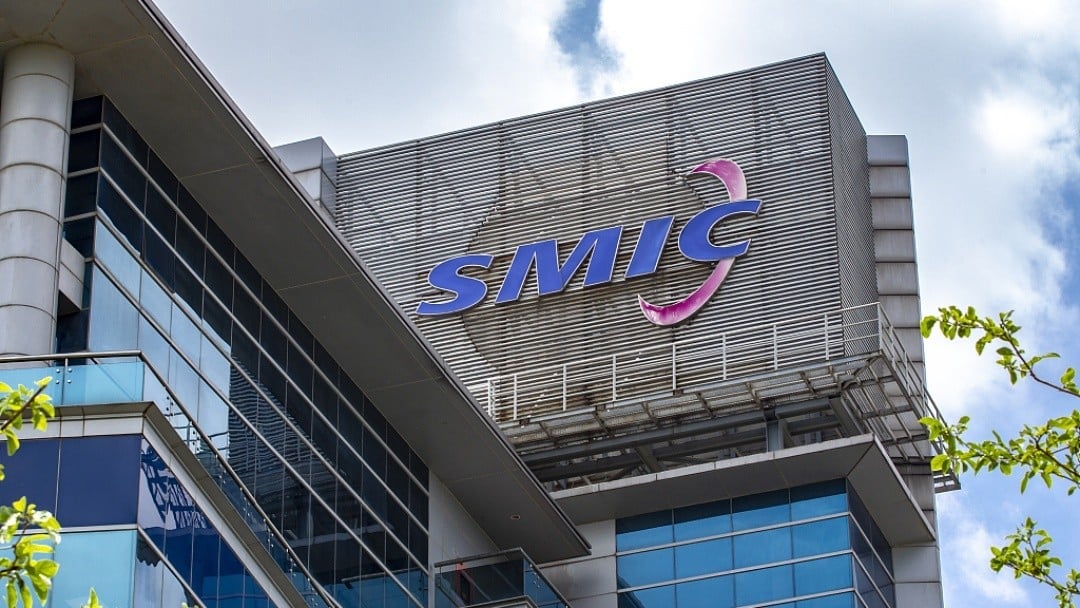 SMIC paid an incentive of $3 Million Housing Unit to its chief who was about to resign