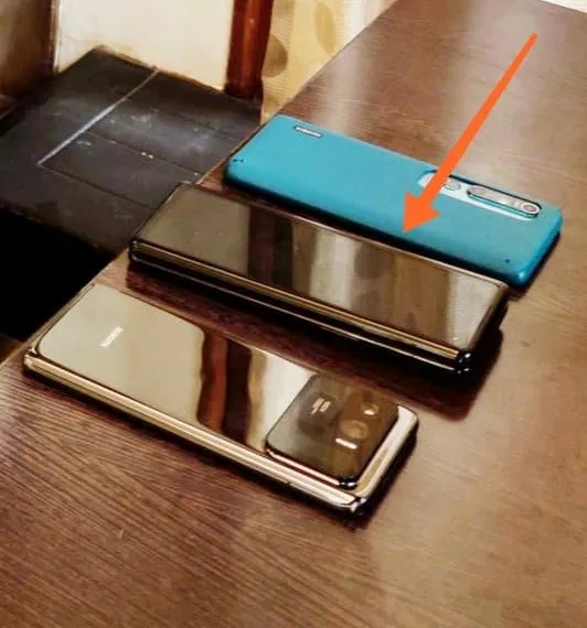 MI MIX Fold displayed by MD of Xiaomi India