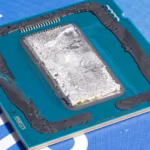 Intel Rocket Lake Desktop CPU’s Super High-Resolution Die Shots are Shared on the Internet, Tested While Being Delidded