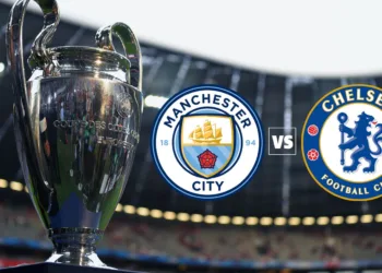 MUNICH, GERMANY - MAY 12:  The Champions League trophy is seen pitchside ahead of the UEFA Champions League semi final second leg match between FC Bayern Muenchen and FC Barcelona at Allianz Arena on May 12, 2015 in Munich, Germany.  (Photo by Matthias Hangst/Bongarts/Getty Images)