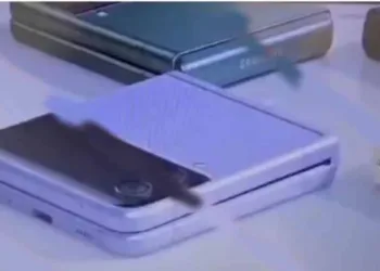 Samsung Galaxy Z Flip 3 Official Renders are here