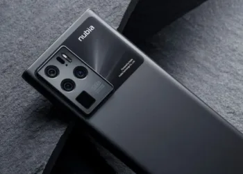 Nubia Z30 Pro spotted on Google Play Console and TENNA