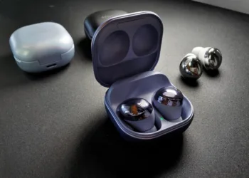Galaxy Buds 2: First look and specifications leaked