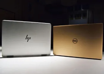 HP & Dell's revenue reports say laptop sales are still surging