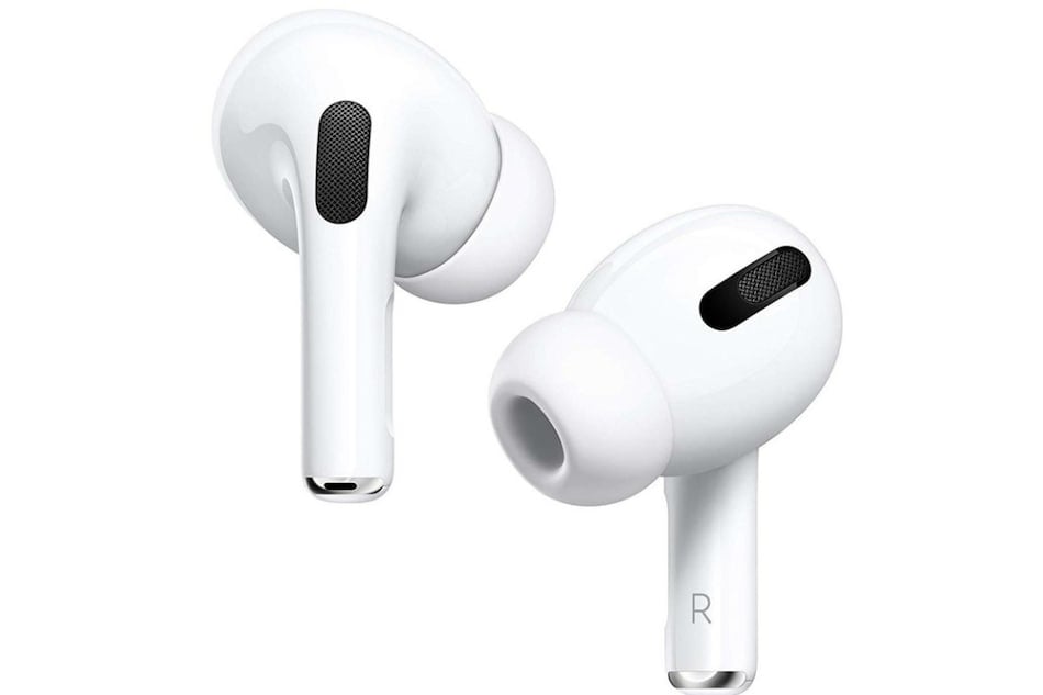 ezgif 7 b6e042d7375f AirPods Pro 2 with Fitness Tracking tipped to launch in 2022