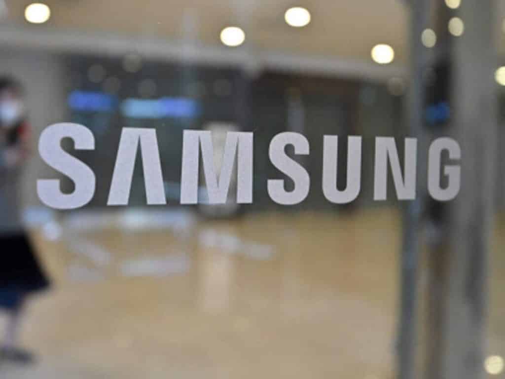 83713621 Samsung begins working on 6G tech