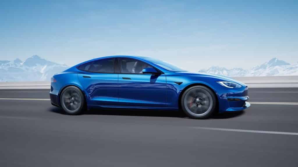 E3nxyXBX0AI1JPD Tesla Model S Plaid can do 0-60mph in just 2 seconds, finally announced in the US