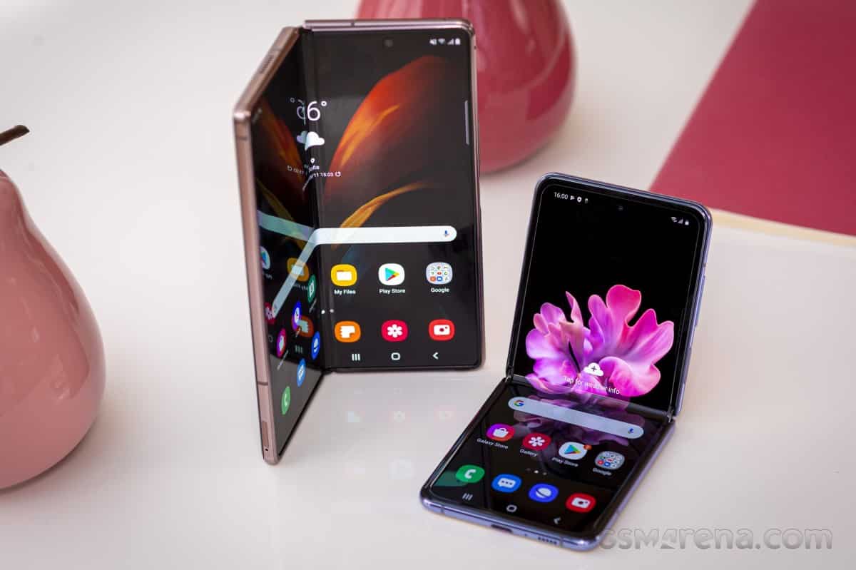 Samsung all set to supply foldable OLED Display panels to big brands Samsung all set to supply foldable OLED Display panels to big brands