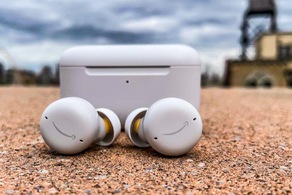 image 83 Best Earbuds Deals on Amazon Prime Day (US)