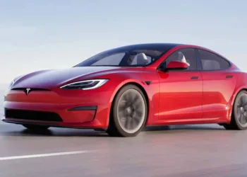 Fact: The only thing Faster than Tesla’s new chip is the Human brain