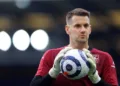 LIVERPOOL, ENGLAND - MAY 01: Tom Heaton of Aston Villa warms up prior to the Premier League match between Everton and Aston Villa at Goodison Park on May 01, 2021 in Liverpool, England. Sporting stadiums around the UK remain under strict restrictions due to the Coronavirus Pandemic as Government social distancing laws prohibit fans inside venues resulting in games being played behind closed doors. (Photo by Naomi Baker/Getty Images)