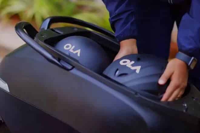 Ola’s new electric scooter registers over 100,000 reservations in just one day
