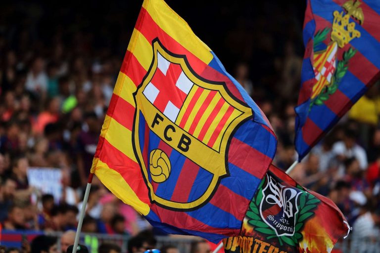 Barcelona reportedly threatens legal consequences if players refuse to accept a pay cut