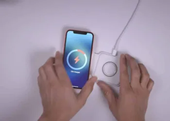 Indian Government selects 14 companies to boost IT Products production