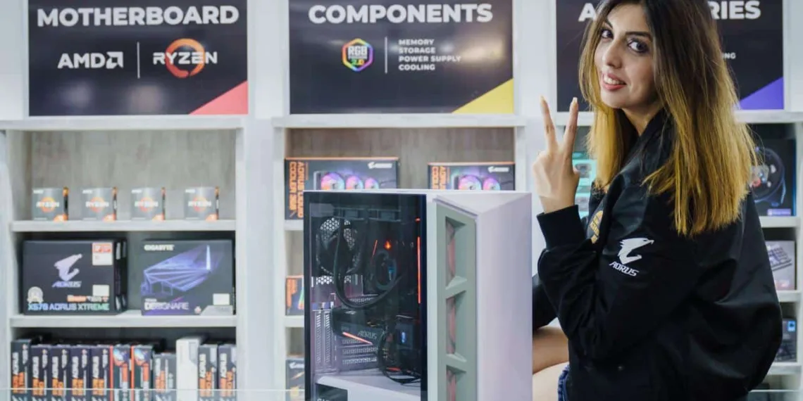 These Indian gamers are proving Girls are not behind men in Gaming