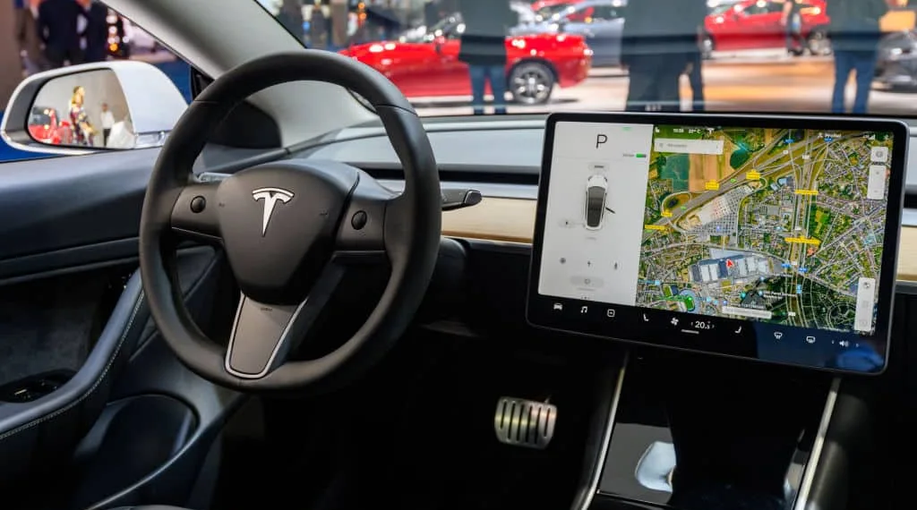 Tesla starts shipping much-delayed ‘Full Self-Driving’ Beta version 9