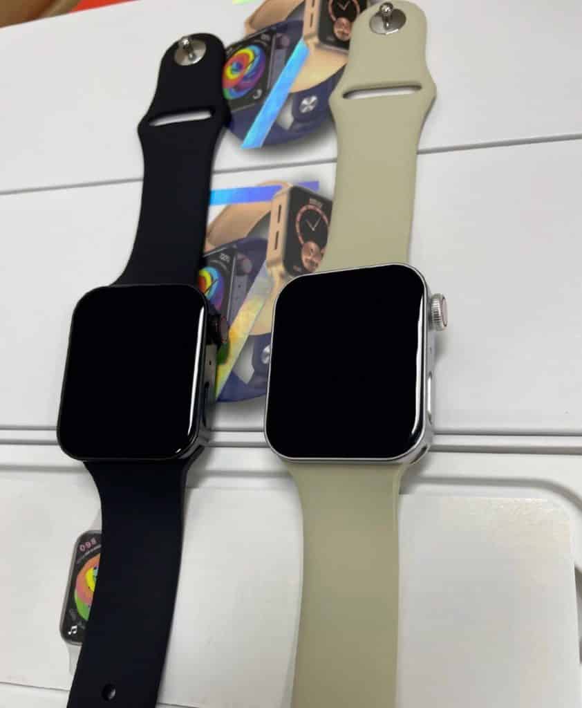 2 14 Apple Watch Series 7 Knock-offs are already on sale in China