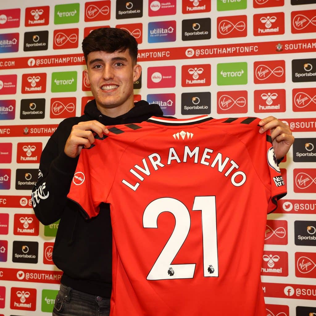 E72F3viWUAchdDe Top 5 bargain youngster deals of this summer