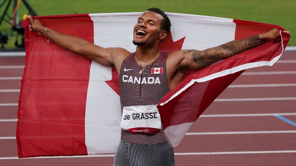 de grasse olympics gold tokyo 1 De Grasse wins the 200m in Tokyo Olympics