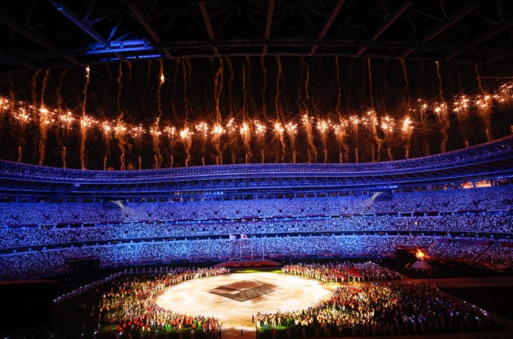 olympics tokyo 2020 closing ceremony 080821 billboard 1548 1628439773 compressed The Closing Ceremony of Tokyo Olympics 2020