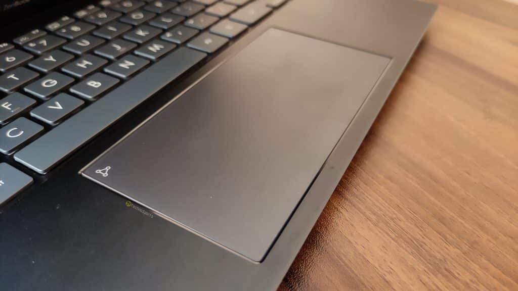 ASUS Zenbook 13 OLED Review - 12_TechnoSports.co.in
