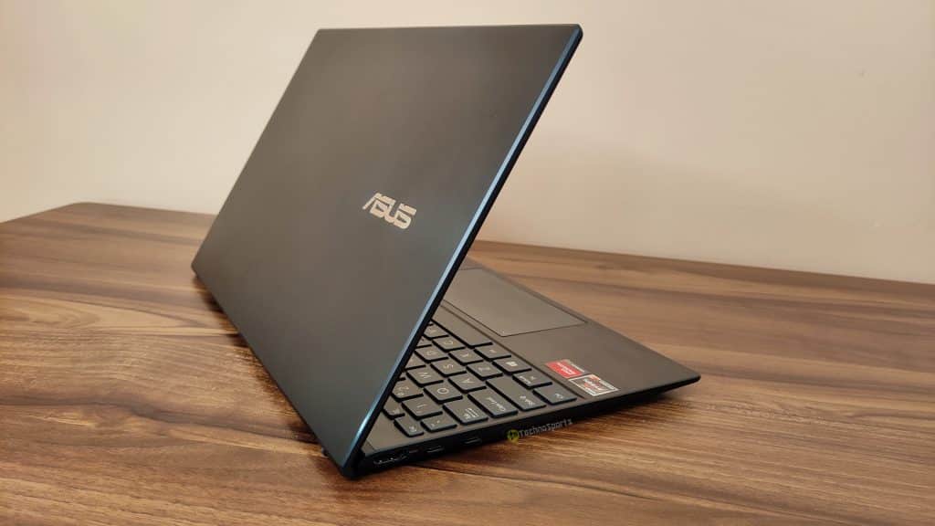 ASUS Zenbook 13 OLED Review - 24_TechnoSports.co.in