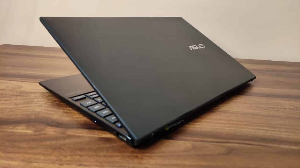 ASUS Zenbook 13 OLED Review - 28_TechnoSports.co.in