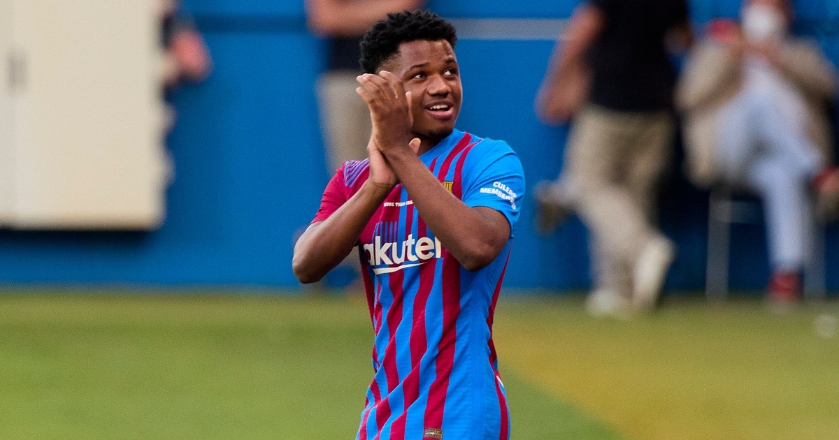 Ansu Fati sidelined for El Clasico with knee contusion