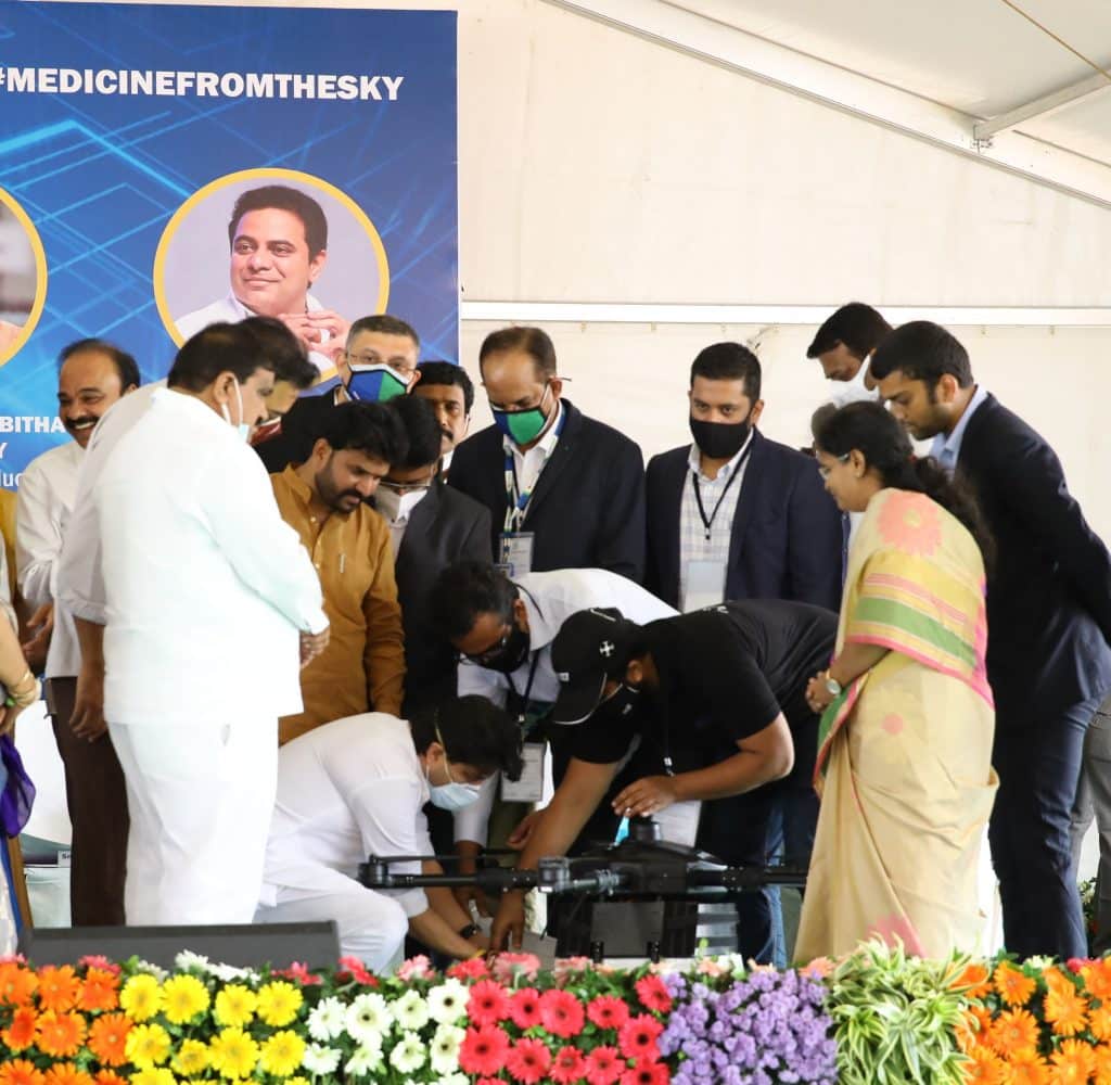 India witnesses the first ever delivery of Medicines Jabs by drone 3 TechnoSports.co .in