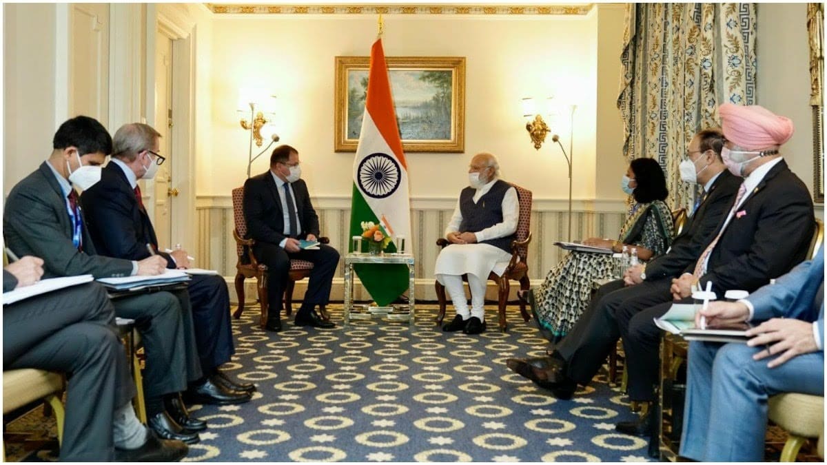 PM Modi meets CEO's of five US Tech gaints, Know details here...