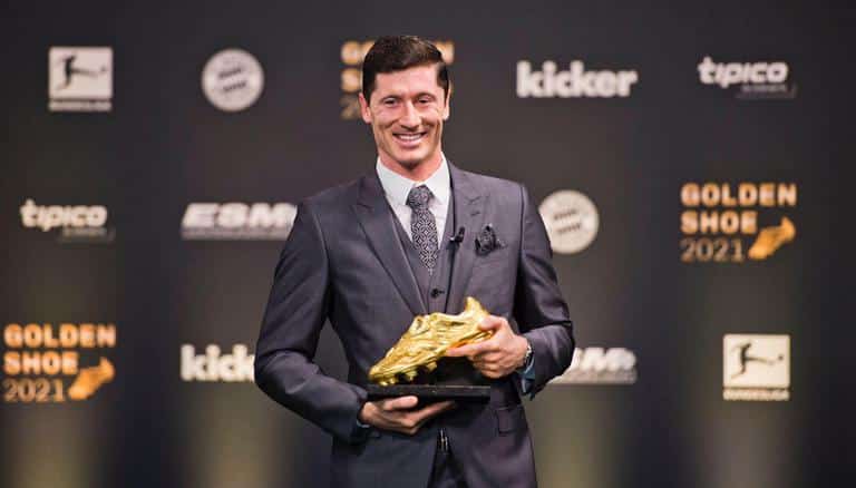 lewandowski Top 5 candidates to win the Ballon d'Or trophy this year