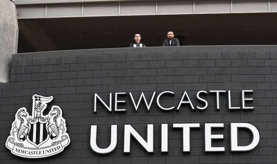 credits - givemesport.com